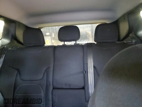 2021 Jeep Renegade 80th Anniversary с VIN ZACNJDBB3MPN31649, выставлен на аукционе Copart как лот 46813405 с пробегом 84 722 миль миль и Списание • Salvage title. История ставок и продаж доступна на DreamBid. Изображение 10.