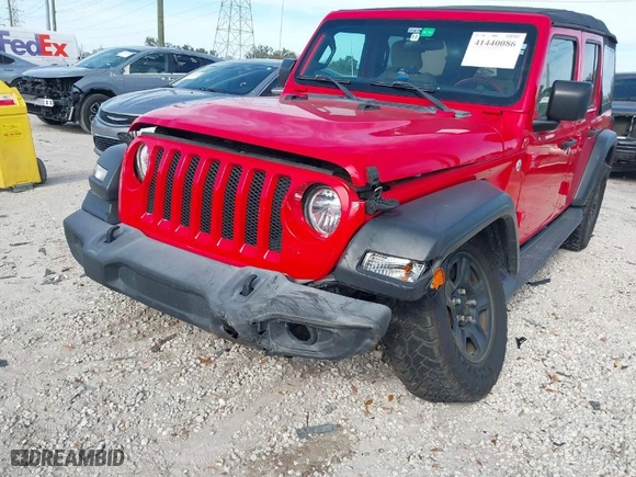 2018 Jeep Wrangler Unlimited Sport S with VIN 1C4HJXDG6JW139791, listed as a IAAI auction lot 41440086 with 94,096 mi miles. Bid and sale history available at carsss.com. Image 6.