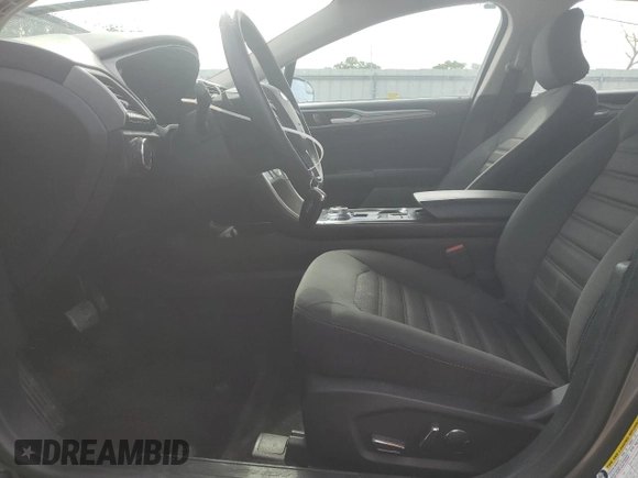 2018 Ford Fusion SE с VIN 3FA6P0HD3JR231639, выставлен на аукционе Copart как лот 59798395 с пробегом 121 368 миль миль и Списание • Salvage title. История ставок и продаж доступна на DreamBid. Изображение 7.