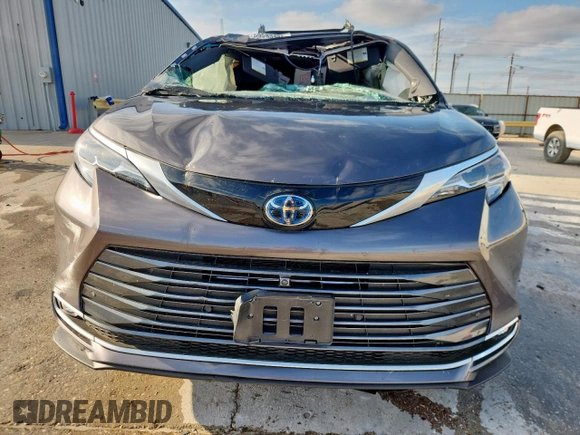 2023 Toyota Sienna Platinum with VIN 5TDESKFC1PS107059, listed as a Copart auction lot 59583485 with Not provided miles and Salvage title. Bid and sale history available at DreamBid. Image 5.