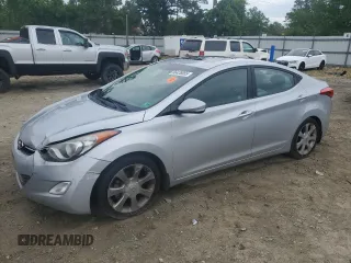 2013 Hyundai Elantra Limited z VIN 5NPDH4AE1DH247127, wystawiony jako Copart lot #56426855 z przebiegiem 166 551 mil mil oraz Szkody całkowita. Historia ofert i sprzedaży dostępna na DreamBid. Obrazek 1.