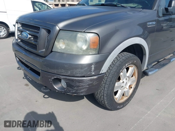 2008 Ford F-150 XLT with VIN 1FTPW14558FB43480, listed as a IAAI auction lot 42094172 with 132,866 mi miles. Bid and sale history available at carsss.com. Image 6.