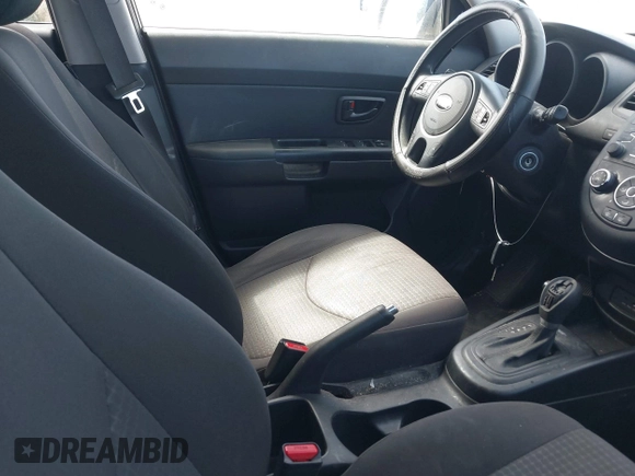 2013 Kia Soul with VIN KNDJT2A52D7549343, listed as a IAAI auction lot 42054180 with 124,457 mi miles and . Bid and sale history available at DreamBid. Image 5.