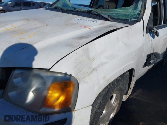 2008 GMC Envoy SLE2 with VIN 1GKDT13S282168352, listed as a IAAI auction lot 41667743 with 190,192 mi miles. Bid and sale history available at carsss.com. Image 11.