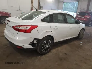 2012 Ford Focus SE with VIN 1FAHP3F23CL236482, listed as a Copart auction lot 62279735 with 127,239 mi miles and Salvage title. Bid and sale history available at DreamBid. Image 3.