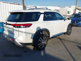 2024 Nissan Pathfinder Platinum with VIN 5N1DR3DHXRC207141, listed as a IAAI auction lot 41121674 with 23,110 mi miles. Bid and sale history available at carsss.com. Image 4.