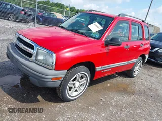 2003 Chevrolet Tracker z VIN 2CNBJ13C636944393, wystawiony jako IAAI lot #42280665 z przebiegiem 80 918 mil mil oraz . Historia ofert i sprzedaży dostępna na DreamBid. Obrazek 2.