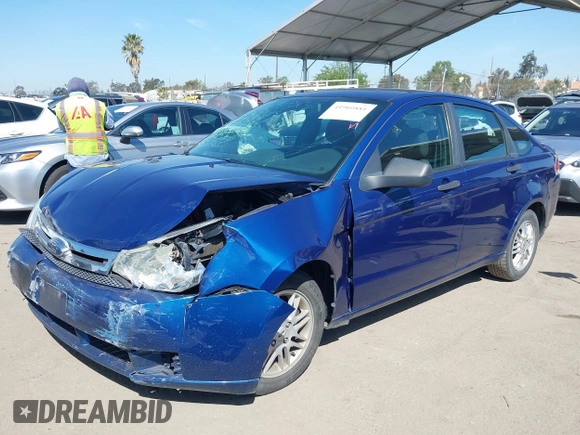 2009 Ford Focus SE with VIN 1FAHP35N99W225537, listed as a IAAI auction lot 41960881 with 108,301 mi miles. Bid and sale history available at carsss.com. Image 2.