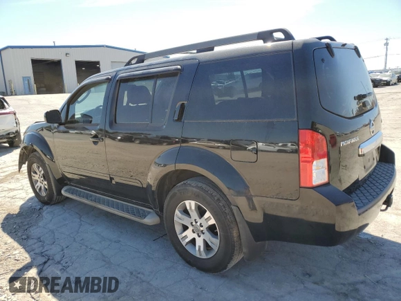 2009 Nissan Pathfinder LE with VIN 5N1AR18U69C613805, listed as a Copart auction lot 69878404 with 172,052 mi miles and Salvage Title. Bid and sale history available at carsss.com. Image 2.