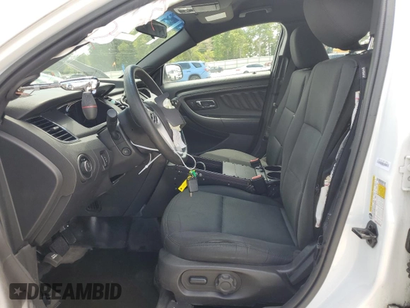 2019 Ford Police Interceptor z VIN 1FAHP2MK5KG113433, wystawiony jako Copart lot #61010045 z przebiegiem 75 950 mil mil oraz Czysty tytuł • Clean title. Historia ofert i sprzedaży dostępna na DreamBid. Obrazek 7.
