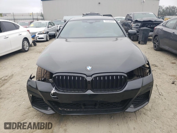 2021 BMW 5 Series M550i xDrive z VIN WBA13BK0XMCF46927, wystawiony jako Copart lot #72636684 z przebiegiem 31 044 mil mil oraz Czysty tytuł • Clean title. Historia ofert i sprzedaży dostępna na DreamBid. Obrazek 5.
