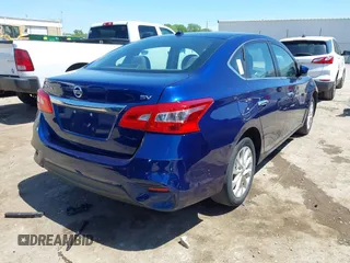 2018 Nissan Sentra SV z VIN 3N1AB7APXJY266879, wystawiony jako IAAI lot #42106571 z przebiegiem 140 050 mil mil oraz . Historia ofert i sprzedaży dostępna na DreamBid. Obrazek 4.