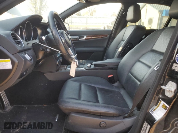 2014 Mercedes-Benz C 250 Sport with VIN WDDGF4HB5ER311927, listed as a Copart auction lot 52055205 with 89,952 mi miles and Salvage title. Bid and sale history available at DreamBid. Image 7.