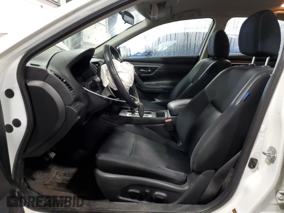 2016 Nissan Altima SV with VIN 1N4AL3AP2GC179715, listed as a Copart auction lot 48627685 with 127,969 mi miles and Salvage Title. Bid and sale history available at DreamBid. Image 7.