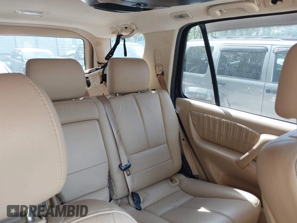 2004 Mercedes-Benz M 350 with VIN 4JGAB57E24A499022, listed as a IAAI auction lot 42223708 with 187,997 mi miles and . Bid and sale history available at DreamBid. Image 8.