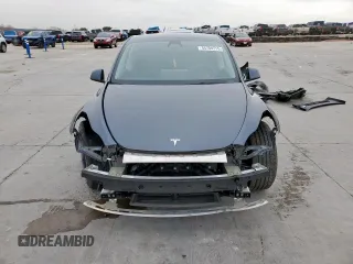 2022 Tesla Model Y Performance with VIN 7SAYGDEF4NF380863, listed as a Copart auction lot 45704715 with 42,600 mi miles and Salvage title. Bid and sale history available at DreamBid. Image 5.