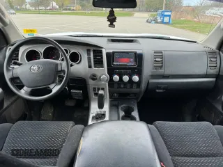 2008 Toyota Tundra с VIN 5TBBV54128S516419, выставлен на аукционе Copart как лот 58626905 с пробегом 190 891 миль миль и Чистый • Clean title. История ставок и продаж доступна на DreamBid. Изображение 9.