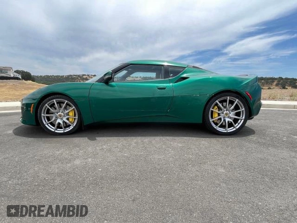2017 Lotus Evora z VIN SCCLMDVN4HHA20067, wystawiony jako Copart lot #76632804 z przebiegiem 30 141 mil mil oraz Szkody całkowita. Historia ofert i sprzedaży dostępna na DreamBid. Obrazek 3.