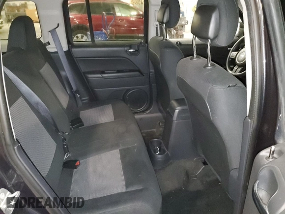 2014 Jeep Patriot Sport with VIN 1C4NJPBA3ED925535, listed as a Copart auction lot 61402245 with 98,582 mi miles and Salvage title. Bid and sale history available at DreamBid. Image 11.