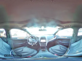 2019 Lincoln MKC Select с VIN 5LMCJ2D98KUL15132, выставлен на аукционе Copart как лот 61748785 с пробегом 48 603 миль миль и Списание • Salvage title. История ставок и продаж доступна на DreamBid. Изображение 15.