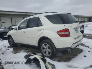 2006 Mercedes-Benz M 500 z VIN 4JGBB75E46A027491, wystawiony jako Copart lot #45948885 z przebiegiem 109 812 mil mil oraz Szkoda całkowita • Salvage title. Historia ofert i sprzedaży dostępna na DreamBid. Obrazek 2.