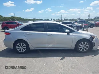 2020 Toyota Corolla LE with VIN 5YFEPRAEXLP125579, listed as a IAAI auction lot 41840413 with 65,672 mi miles. Bid and sale history available at carsss.com. Image 13.