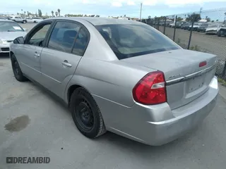 2007 Chevrolet Malibu LS w/2FL with VIN 1G1ZS58N27F238138, listed as a IAAI auction lot 36700571 with 206,984 mi miles. Bid and sale history available at carsss.com. Image 3.