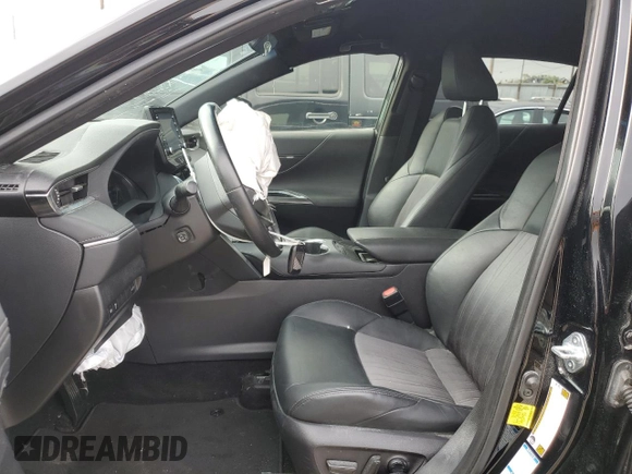2021 Toyota Venza LE z VIN JTEAAAAH2MJ069392, wystawiony jako Copart lot #59195335 z przebiegiem 54 930 mil mil oraz Szkoda całkowita • Salvage title. Historia ofert i sprzedaży dostępna na DreamBid. Obrazek 7.