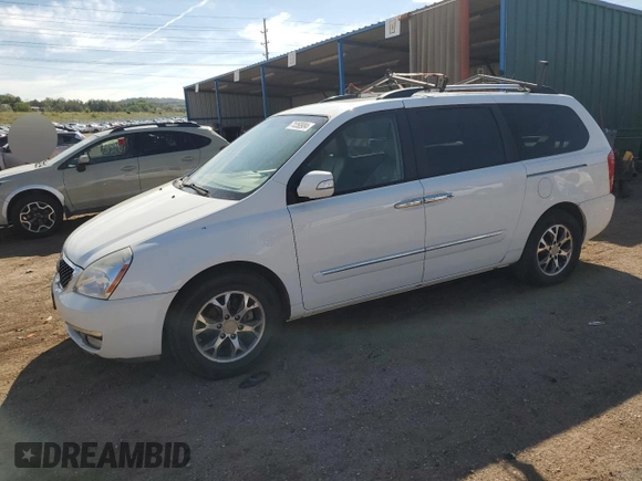 2014 Kia Sedona EX with VIN KNDMH4C78E6542428, listed as a Copart auction lot 71250904 with 137,981 mi miles and Clean Title. Bid and sale history available at carsss.com. Image 1.