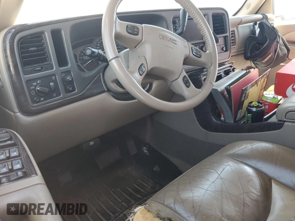 2006 GMC Yukon XL with VIN 1GKFK66U46J165428, listed as a Copart auction lot 52756205 with Not provided miles and Salvage title. Bid and sale history available at DreamBid. Image 8.