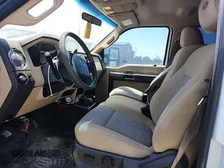 2011 Ford F-250 XL with VIN 1FT7W2BT7BEC63768, listed as a IAAI auction lot 42833330 with 293,135 mi miles and . Bid and sale history available at DreamBid. Image 31.