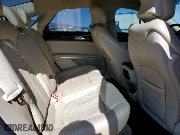 2015 Lincoln MKZ Hybrid with VIN 3LN6L2LUXFR619608, listed as a Copart auction lot 58407575 with 45,710 mi miles and Salvage title. Bid and sale history available at DreamBid. Image 10.