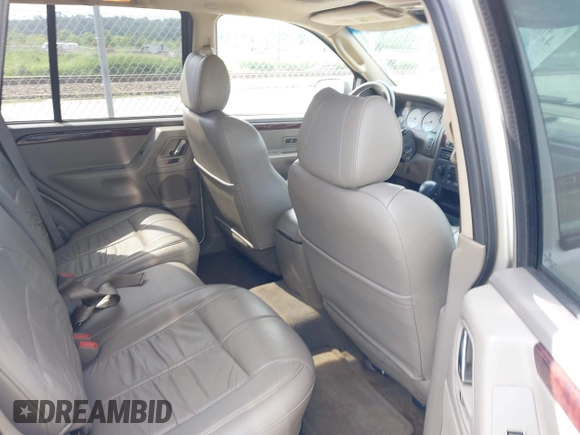 2004 Jeep Grand Cherokee Limited with VIN 1J8GW58N04C227468, listed as a IAAI auction lot 42615168 with 163,472 mi miles and . Bid and sale history available at DreamBid. Image 8.