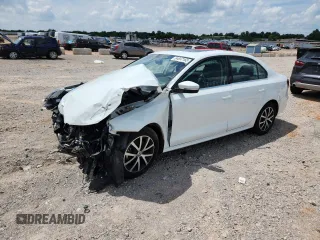 2017 Volkswagen Jetta SE with VIN 3VWDB7AJXHM394575, listed as a Copart auction lot 64697165 with 61,972 mi miles and Clean title. Bid and sale history available at DreamBid. Image 1.