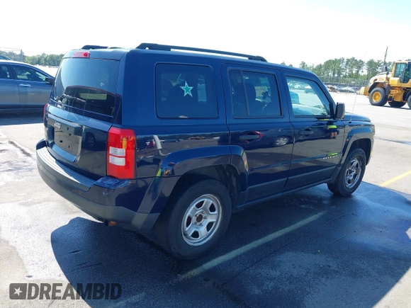 2016 Jeep Patriot Sport z VIN 1C4NJPBA3GD678553, wystawiony jako IAAI lot #42339973 z przebiegiem 271 126 mil mil oraz . Historia ofert i sprzedaży dostępna na DreamBid. Obrazek 4.