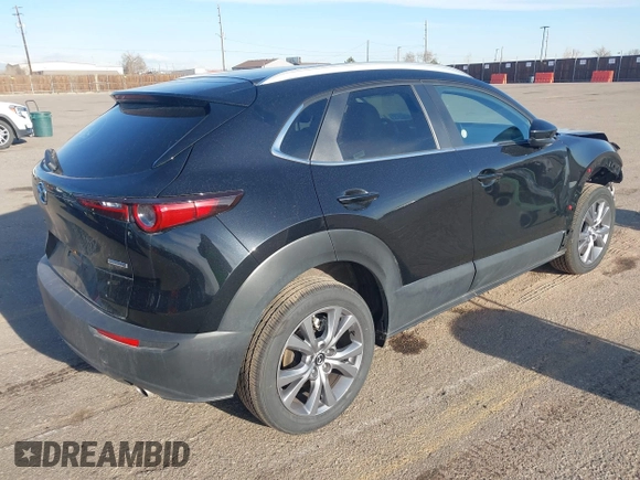 2025 Mazda CX-30 S Preferred with VIN 3MVDMBCM0SM772190, listed as a IAAI auction lot 41798763 with 3,558 mi miles and . Bid and sale history available at DreamBid. Image 4.