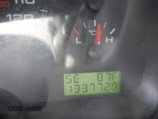 2005 Ford F-150 XLT z VIN 1FTPW12525KC85839, wystawiony jako IAAI lot #42344165 z przebiegiem 133 772 mil mil oraz . Historia ofert i sprzedaży dostępna na DreamBid. Obrazek 15.