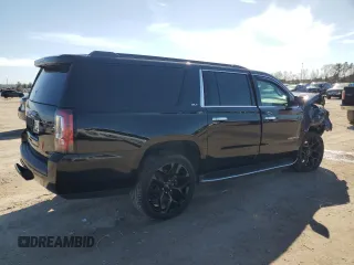 2019 GMC Yukon XL SLT with VIN 1GKS1GKC5KR327079, listed as a Copart auction lot 45928435 with 115,038 mi miles and Salvage Title. Bid and sale history available at carsss.com. Image 3.