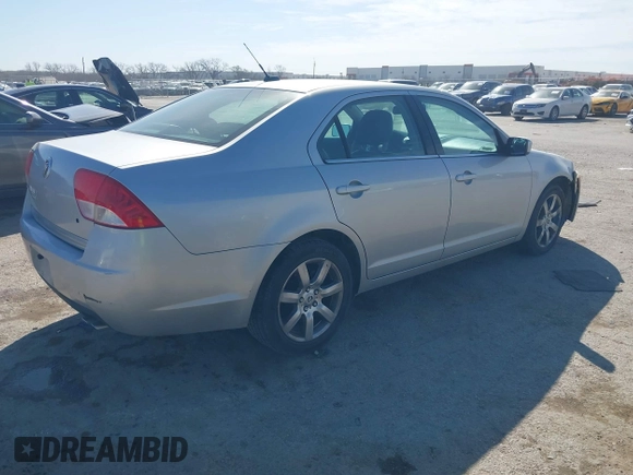 2010 Mercury Milan Premier with VIN 3MEHM0JA7AR653682, listed as a IAAI auction lot 41793387 with 190,269 mi miles. Bid and sale history available at carsss.com. Image 4.