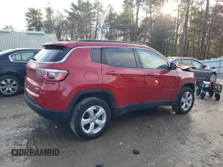 2019 Jeep Compass Latitude with VIN 3C4NJDBB9KT827915, listed as a Copart auction lot 85757104 with 14,713 mi miles and Salvage Title. Bid and sale history available at DreamBid. Image 3.