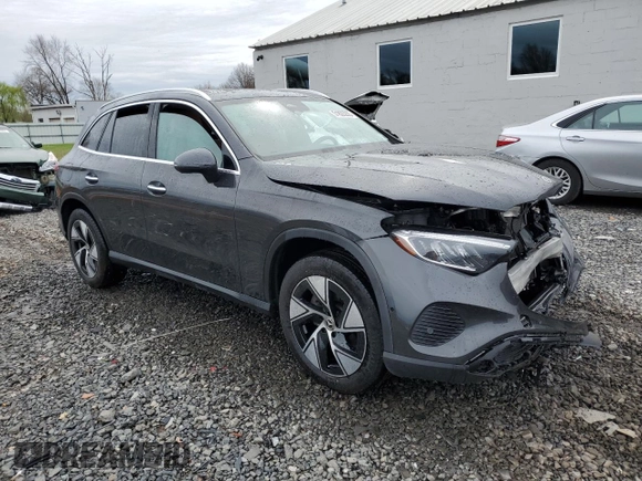 2024 Mercedes-Benz GLC with VIN W1NKM4HB2RF086876, listed as a Copart auction lot 51835205 with 0 mi miles and Salvage Title. Bid and sale history available at carsss.com. Image 4.