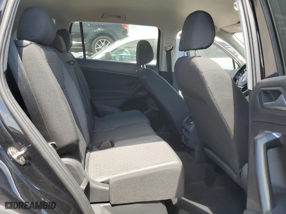 2021 Volkswagen Tiguan S with VIN 3VV1B7AX3MM025109, listed as a Copart auction lot 55198384 with 44,558 mi miles and Salvage Title. Bid and sale history available at carsss.com. Image 11.