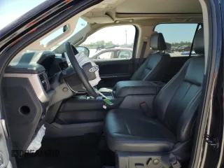 2024 Ford Expedition Max XLT with VIN 1FMJK1H85REA03549, listed as a Copart auction lot 49989325 with 44,166 mi miles and Salvage Title. Bid and sale history available at DreamBid. Image 7.