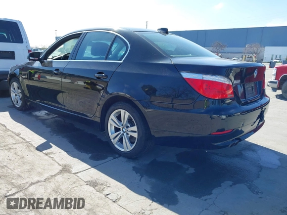 2010 BMW 5 Series 528i xDrive with VIN WBANV1C59AC159682, listed as a IAAI auction lot 41676268 with 104,048 mi miles and . Bid and sale history available at carsss.com. Image 3.
