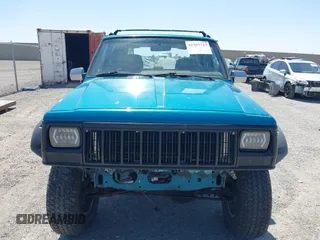 1995 Jeep Cherokee Country с VIN 1J4FJ78S1SL516739, выставлен на аукционе IAAI как лот 42591713 с пробегом 248 199 миль миль и . История ставок и продаж доступна на DreamBid. Изображение 12.
