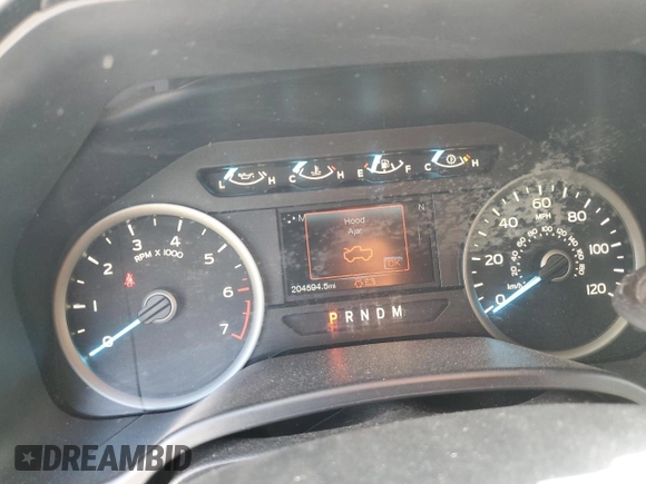 2018 Ford F-150 XL with VIN 1FTFX1E59JKF43398, listed as a Copart auction lot 59488465 with 204,594 mi miles and Salvage title. Bid and sale history available at DreamBid. Image 9.