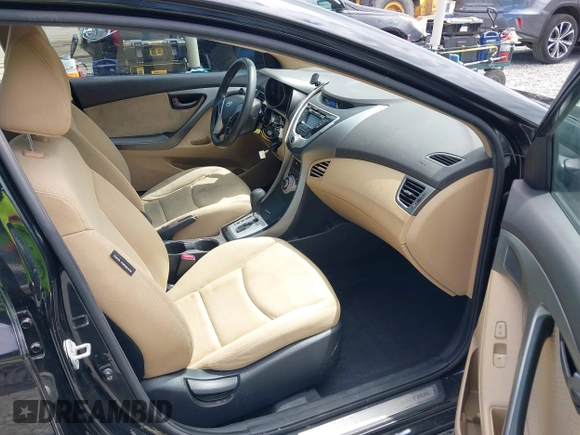 2012 Hyundai Elantra Limited z VIN KMHDH4AE0CU363189, wystawiony jako IAAI lot #42249459 z przebiegiem 121 470 mil mil oraz . Historia ofert i sprzedaży dostępna na DreamBid. Obrazek 5.