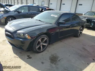 2013 Dodge Charger RT Max with VIN 2C3CDXCT0DH725958, listed as a Copart auction lot 46668985 with 182,107 mi miles and Salvage Title. Bid and sale history available at carsss.com. Image 1.