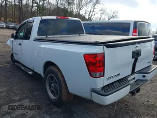 2013 Nissan Titan SE with VIN 1N6BA0CH5DN312683, listed as a IAAI auction lot 41209442 with 83,976 mi miles. Bid and sale history available at carsss.com. Image 3.