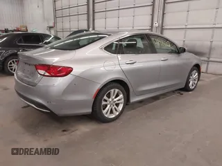 2015 Chrysler 200 Limited with VIN 1C3CCCAB1FN534985, listed as a IAAI auction lot 41914112 with 168,252 mi miles. Bid and sale history available at carsss.com. Image 4.